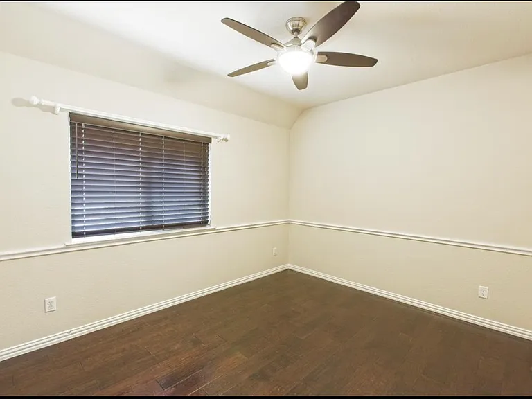 9801 Lightcatcher Dr — Photo 24