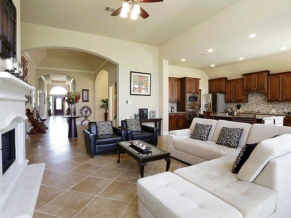 2nd image of 27511 Villa Mountain Ct
