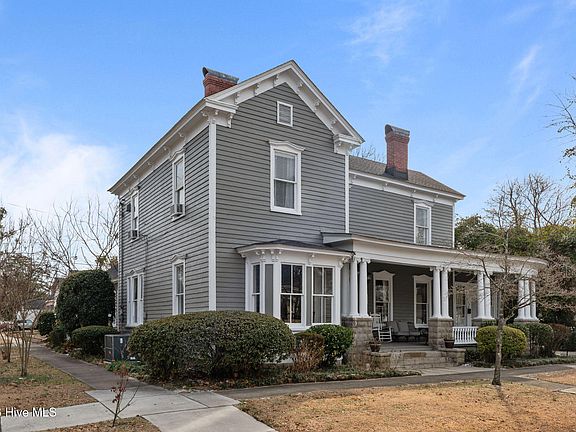 3rd image of 215 E Church Street