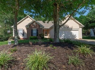 8931 Arbor Grove Ln, Charlotte, NC 28277