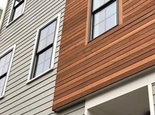257 Border St #1, Boston, MA 02128