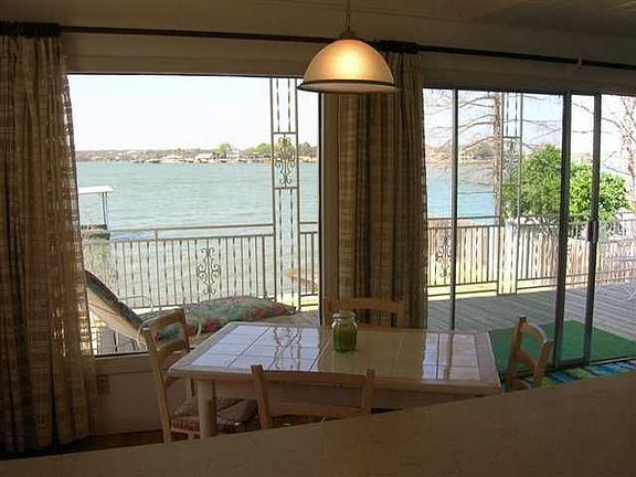 4th image of 1016 Impala Isle St