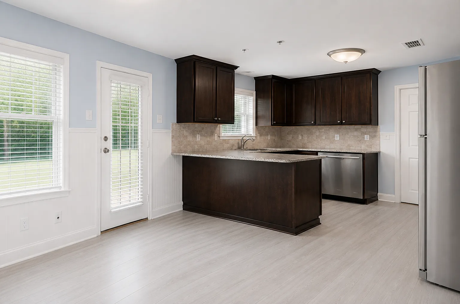 2103 Wordsworth Dr — Photo 3