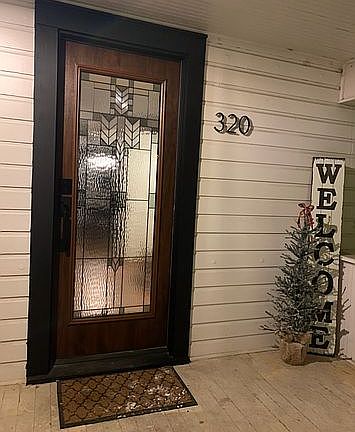 Beautiful new front door 