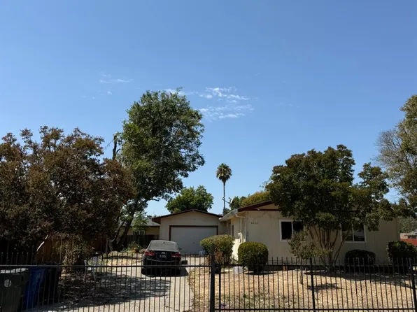 6820 Carnation Ave, Sacramento, CA 95822