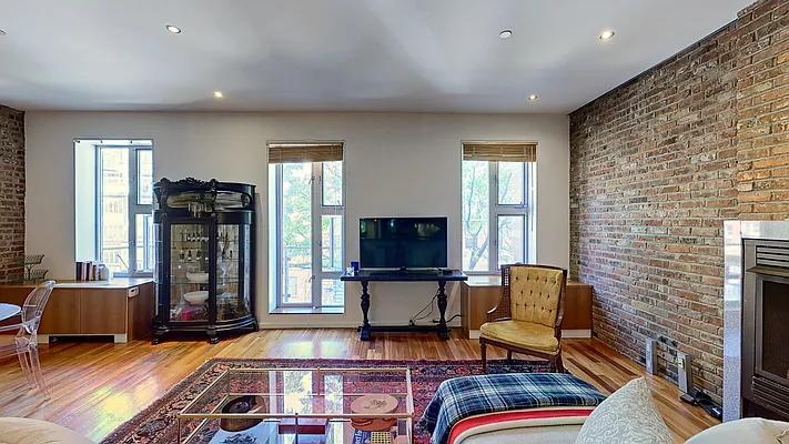 Rented by LG Fairmont Group | media 16