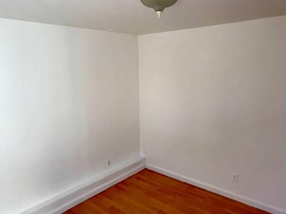5th image of 4123 Noriega St #A