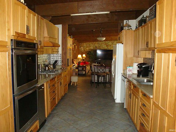 4th image of 2203 Willow Springs Rd