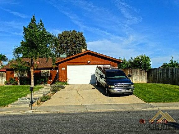 3rd image of 4005 Fairwood St