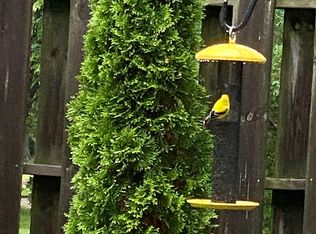 2614 S Green Rd, University Heights, OH 44122