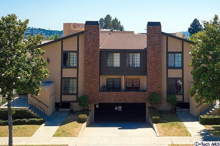 1st image of 1532 E Wilson Ave APT 6