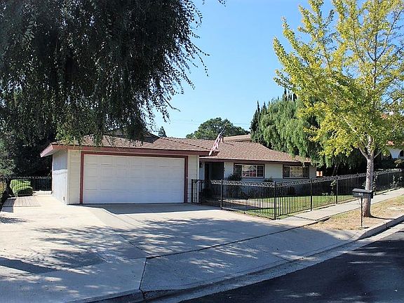 641 Holly Front View_11082018