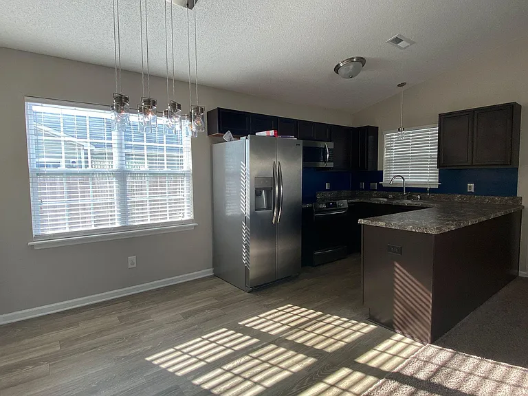 3631 Ramsey Dr — Photo 13