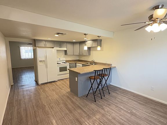 2nd image of 4418 N 53rd Ln APT 3
