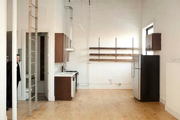 Rented by Rivington Street Leasing | media 34