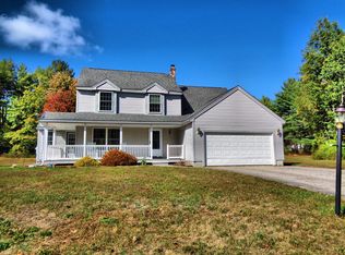 1 Meadowbrook Dr, Hollis Center, ME 04042