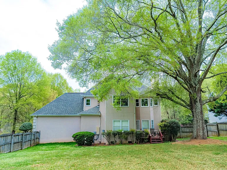 674 Millswood Dr — Photo 12