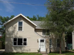 711 4th Ave SE APT 1, Rochester, MN 55904