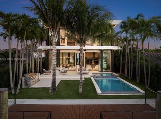 701 86th St, Miami Beach, FL 33141