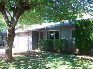 3856 Alta Mesa Dr, Redding, CA 96002