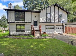2571 Wildflower Ln, Lawrenceville, GA 30044