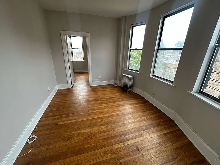 303 58th St #14A — Photo 5