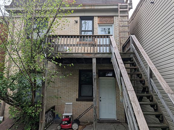 5th image of 819 Stanton Ave Floor 2