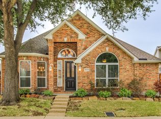 8605 Wellington Point Dr, Irving, TX 75063