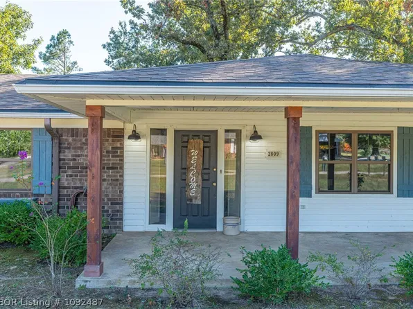 2809 Coral Cir, Alma, AR 72921