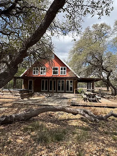 515 Wimberley Oaks Dr Photo 1