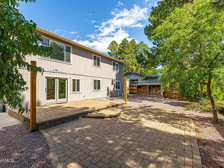 1535 E Appalachian Rd — Photo 32