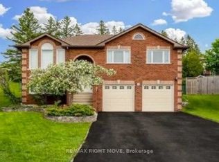 15 Watson Ct, Orillia, ON L3V 7S5