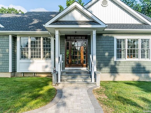 2nd image of 30 Summer Ln