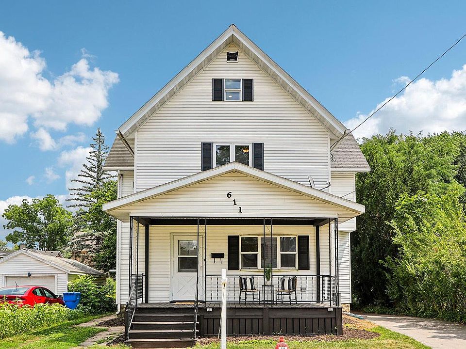 1st image of 611 S 8th STREET