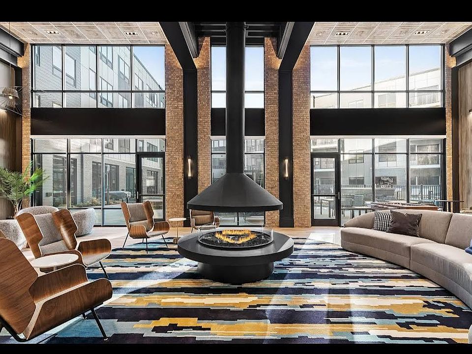 1st image of 3 Park Ave #1602-2