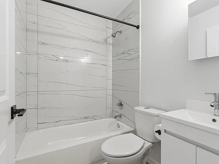 5801 S Cushman Ave #1 — Photo 11