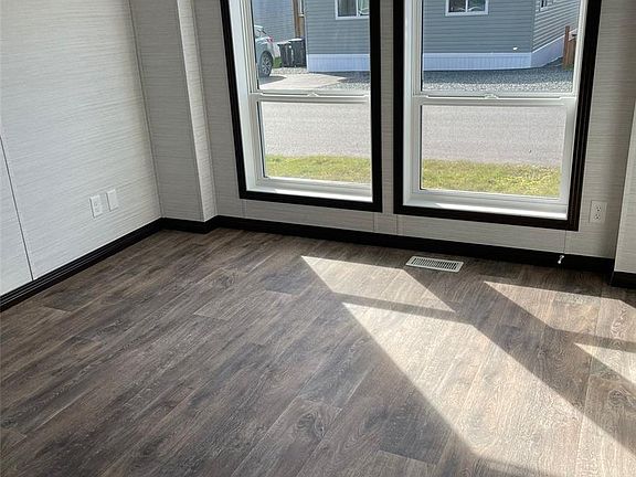 5th image of 1720 Whibley Rd #59