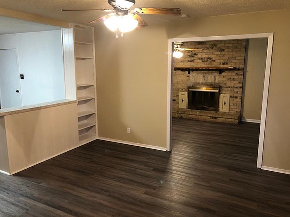 5th image of 1209 Carla Dr
