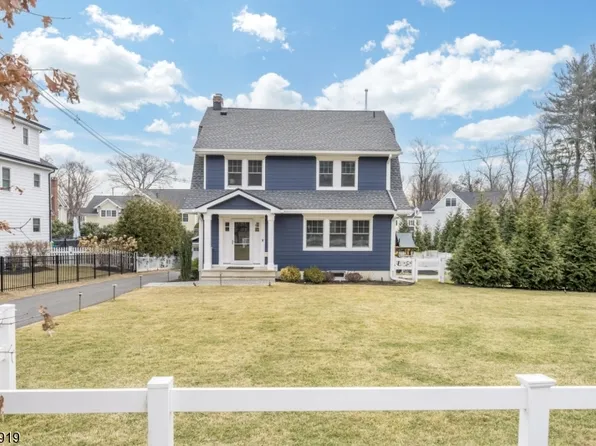 20 Loantaka Way, Madison Boro, NJ 07940