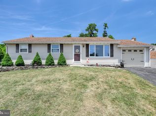 29 Fuller Ct, Dover, PA 17315
