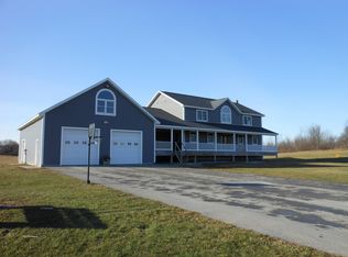 3 Pleasantview Dr, Philadelphia, NY 13673