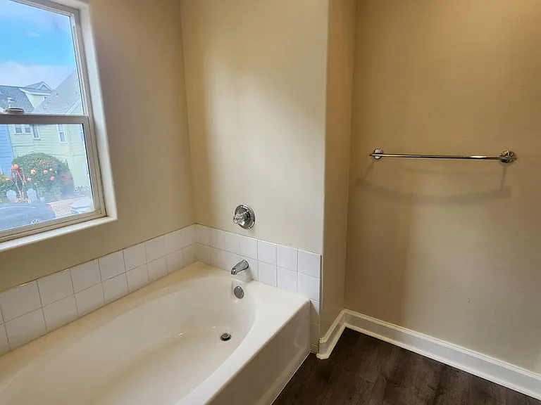 521 Adina Way — Photo 19