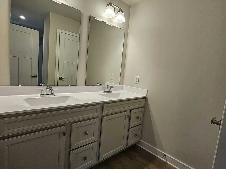 336 Lograto Ln #1 — Photo 9