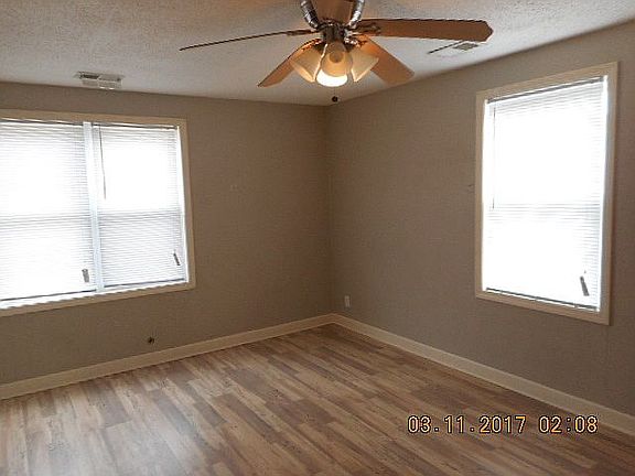 5th image of 2826 Potter St