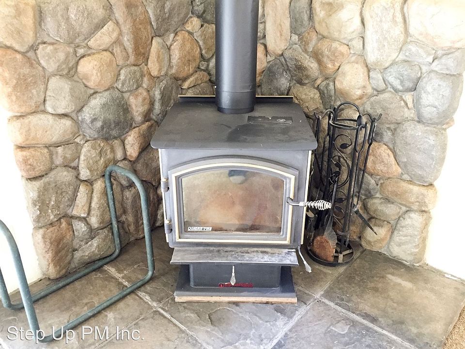 1st image of 21421 Green Oaks Ct