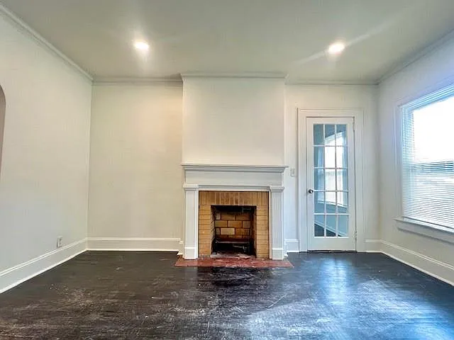 2 bed, 1.0 bath, 1108 sqft, $2,195 — Photo 3