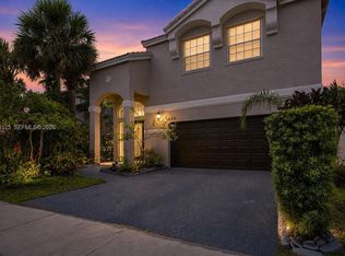 15650 NW 12th Ct, Pembroke Pines, FL 33028