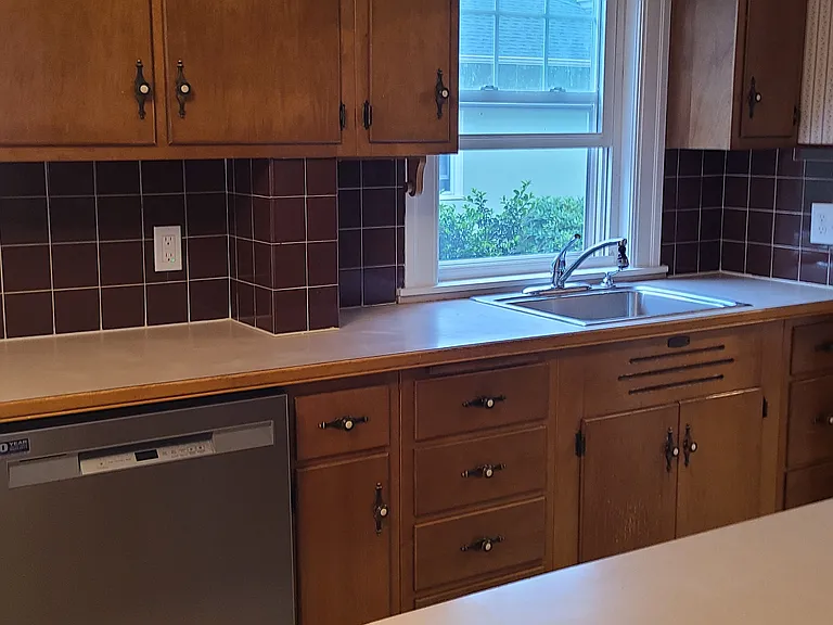 60 Richmond Ave #1 — Photo 11