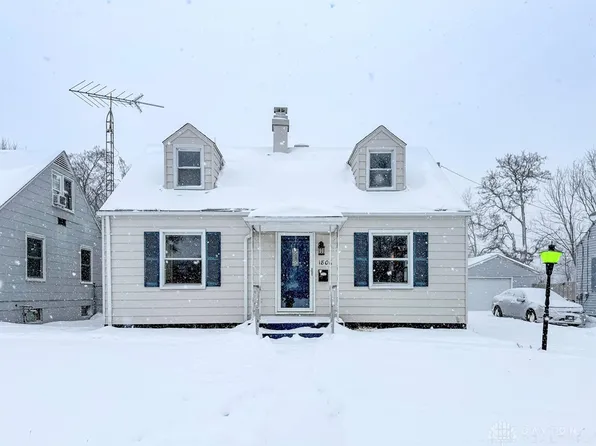 1806 N Sweetbriar Ln, Springfield, OH 45505