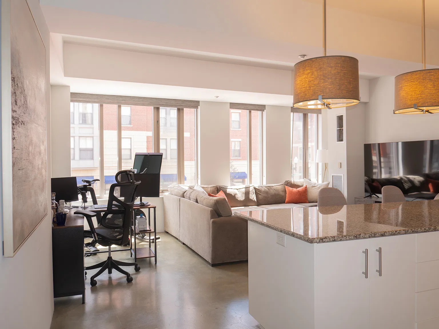 1 bed, 900 sqft, $4,300 — Photo 4